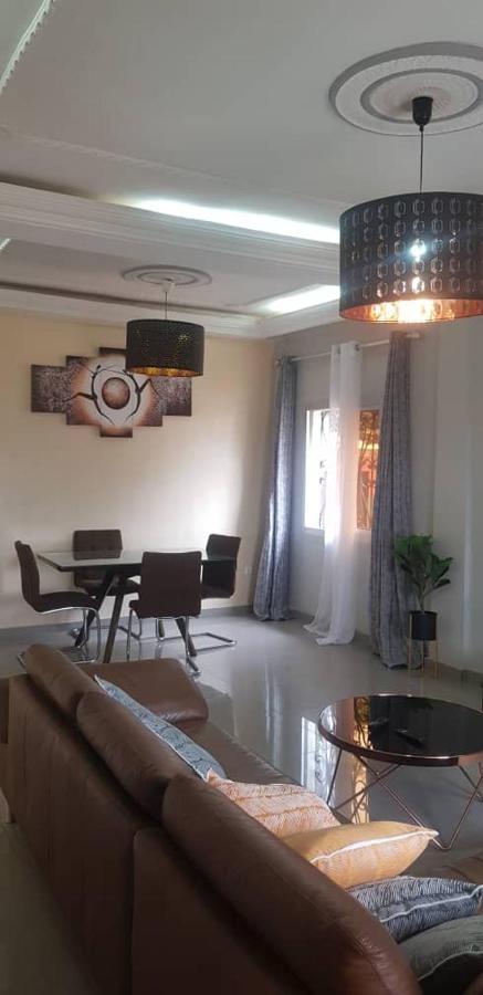 Your Home II Yaoundé Exterior photo